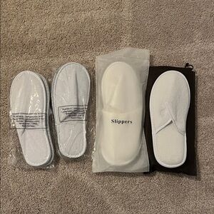 4 Pairs NEW White Slippers Set